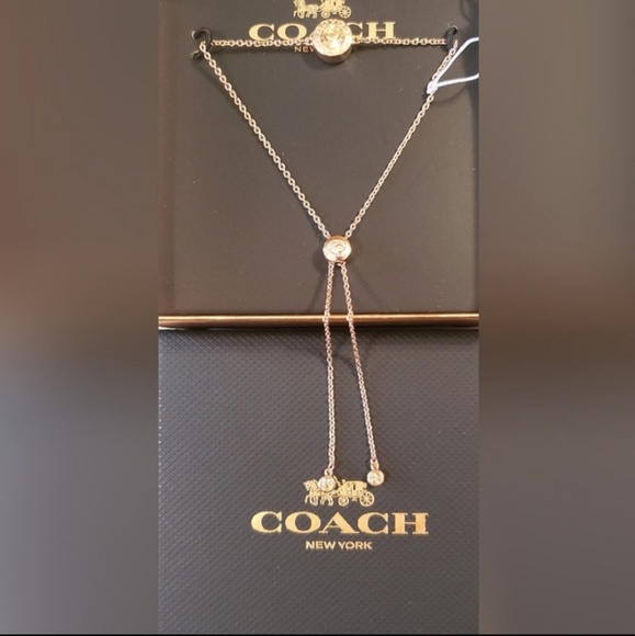 COACH | Open Circle Slider Bracelet - Picture 4 of 10